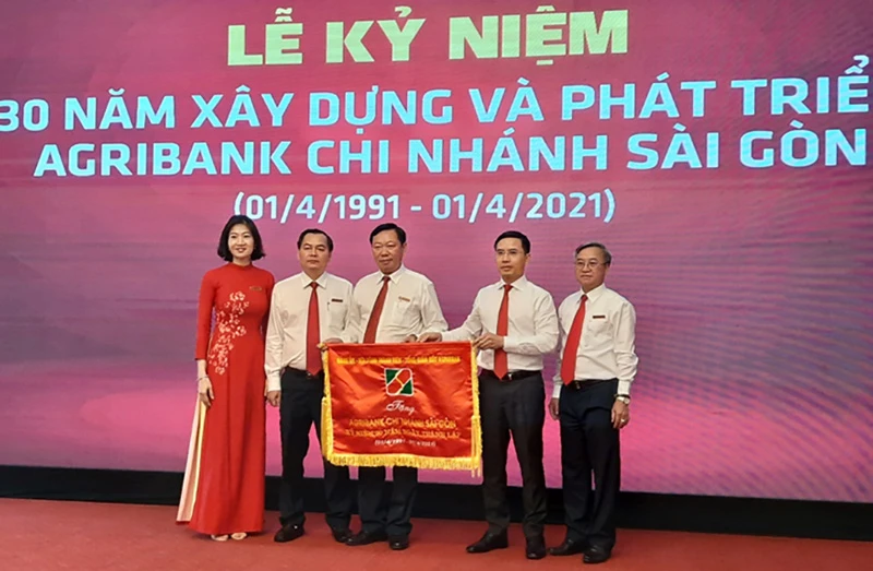 Agribank chi nhánh Sài Gòn kỷ niệm 30 năm thành lập