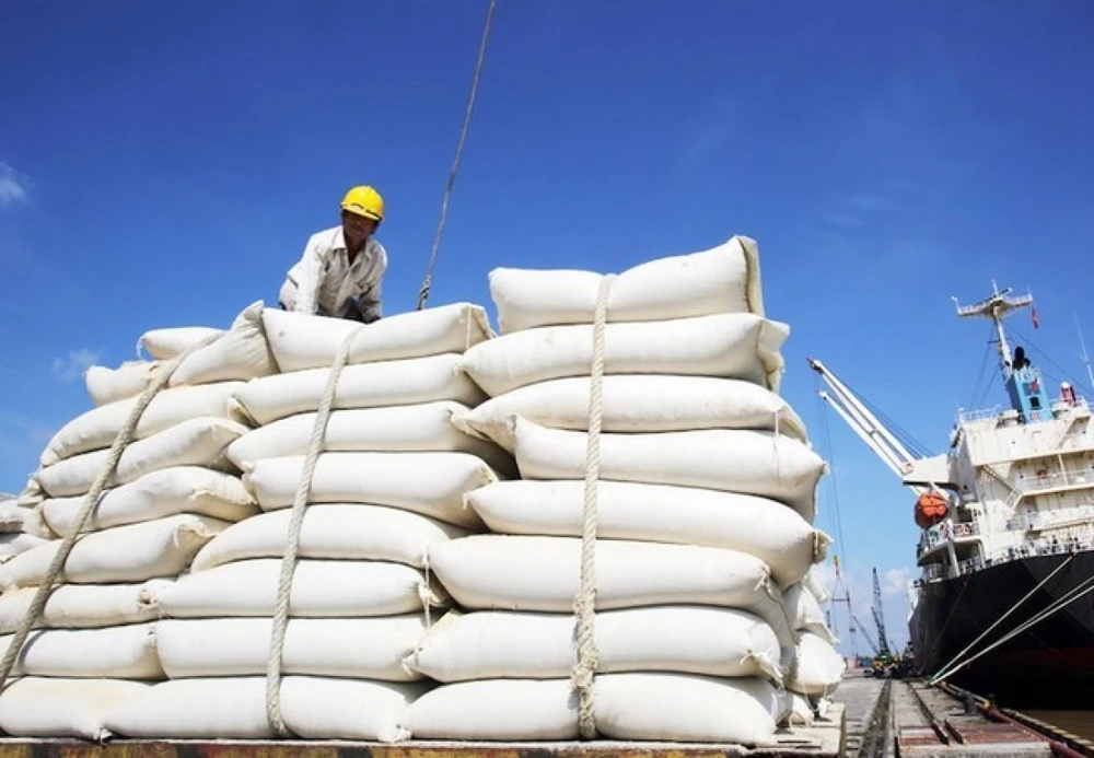Nhập gạo Ấn Độ tăng đột biến, hoả tốc lập đoàn kiểm tra 5 doanh nghiệp