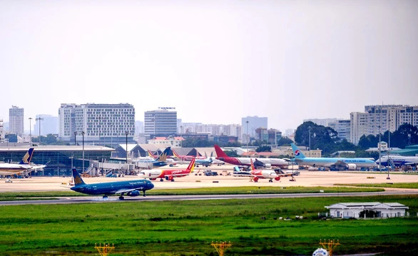 Nhà ga T3 góp phần nâng công suất sân bay Tân Sơn Nhất lên 50 triệu hành khách/năm vào năm 2025 - Ảnh: QUANG ĐỊNH