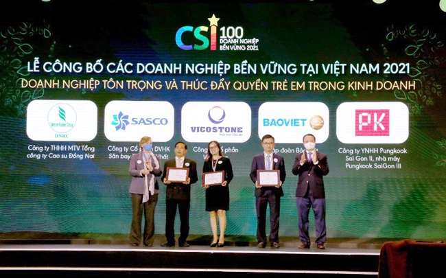 Bảo Việt được vinh danh trong Top 10 “Doanh nghiệp Bền vững Việt Nam” và Top 5 “Doanh nghiệp tôn trọng và thúc đẩy quyền trẻ em trong kinh doanh năm 2021”