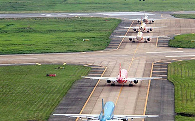 Sân bay Tân Sơn Nhất sẽ hoàn thiện khai thác đường băng trước 30/4