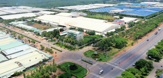 Công nghiệp phát triển mạnh tại Tân Uyên, Phú Giáo kéo theo nhu cầu sở hữu bất động sản tăng cao.
