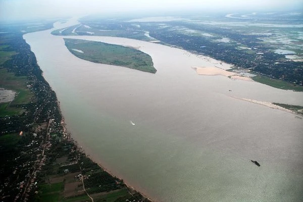 Liên tục cảnh báo đỏ về sự bất thường của mực nước sông Mê Kông