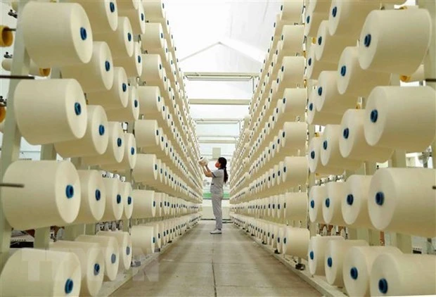 Dây chuyền sợi xuất khẩu tại Công ty TNHH dệt Phú Thọ. (Ảnh minh họa: TTXVN)