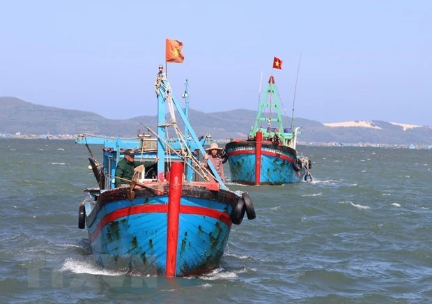 Ngăn chặn, loại bỏ khai thác hải sản bất hợp pháp