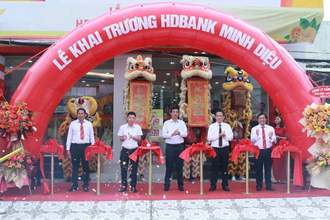 Ngày 27/09, HDBank Minh Diệu - Bạc Liêu chính thức khai trương tại 603 Quốc lộ 1A, TT Hòa Bình, huyện Hòa Bình, tỉnh Bạc Liêu. 
