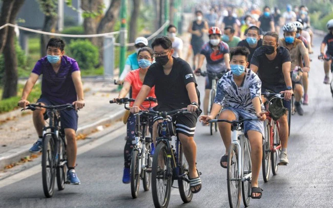 Dự kiến, từ ngày 29 tháng Chạp, người dân Hà Nội sẽ được trải nghiệm dịch vụ xe đạp công cộng (Ảnh minh họa: TTXVN)