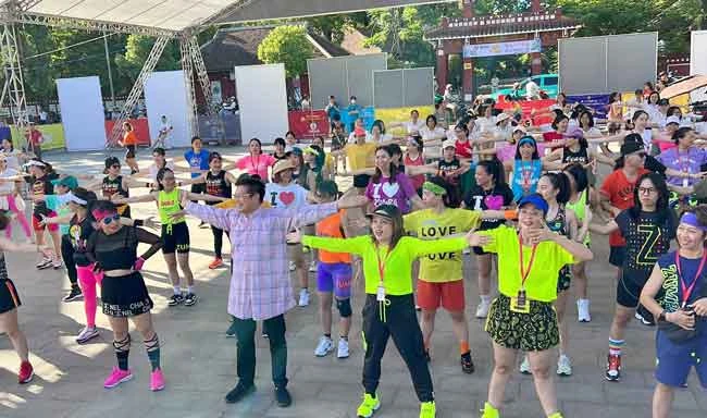 Khai mạc ngày hội "Hue Sports Festival 2023" tại bia Quốc Học (TP Huế)