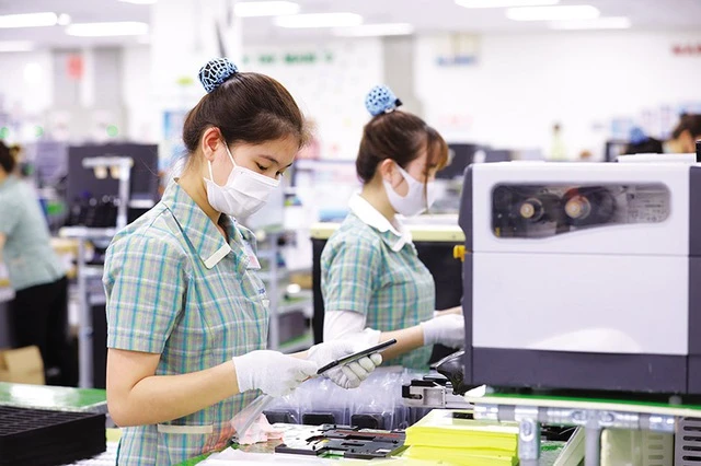 Ngành công nghiệp chế biến, chế tạo tại Việt Nam tiếp tục là thỏi nam châm thu hút vốn FDI. (Ảnh minh họa - Ảnh: Báo Đầu tư)