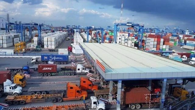Đầu tư hơn 2.000 tỷ đồng mở rộng đường nối vào cảng Cát Lái, TPHCM