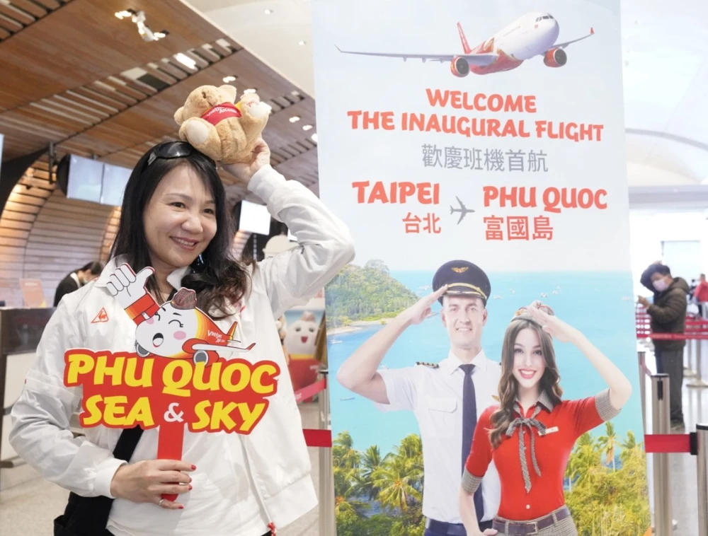 Tưng bừng chào mừng chuyến bay kết nối Phú Quốc với Đài Bắc, Đài Loan