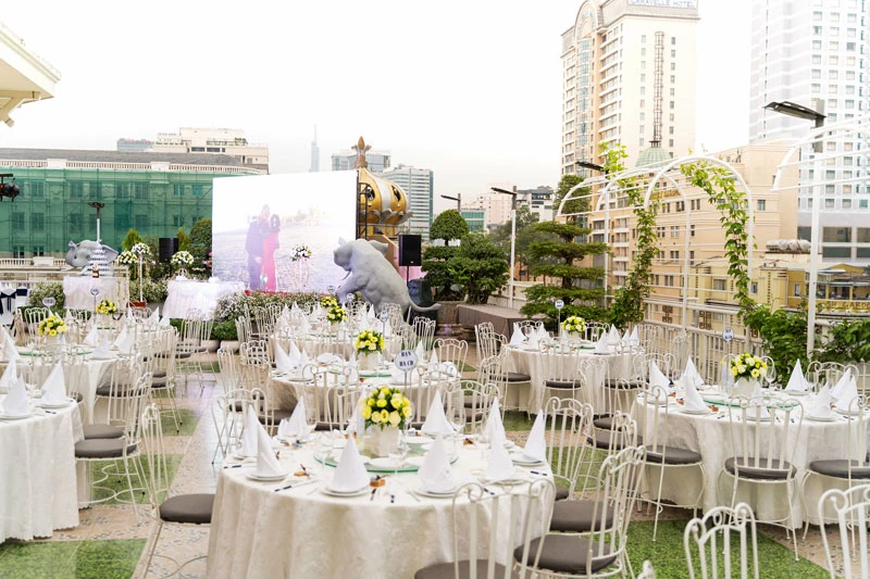 Triển lãm cưới đẳng cấp tại Rex Hotel Saigon