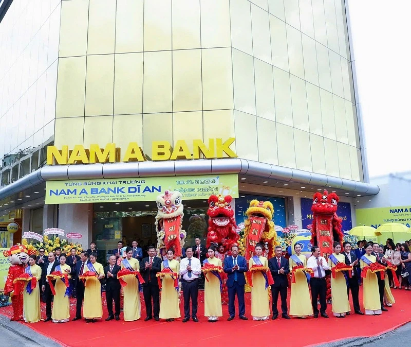 Nam A Bank khai trương chi nhánh mới Bình Dương