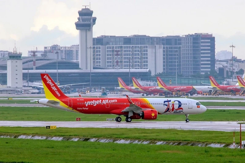 Vietjet khuyến mại đại tiệc ngày đôi 12-12