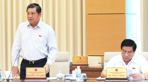 Chủ nhiệm Ủy ban Đối ngoại Nguyễn Văn Giàu