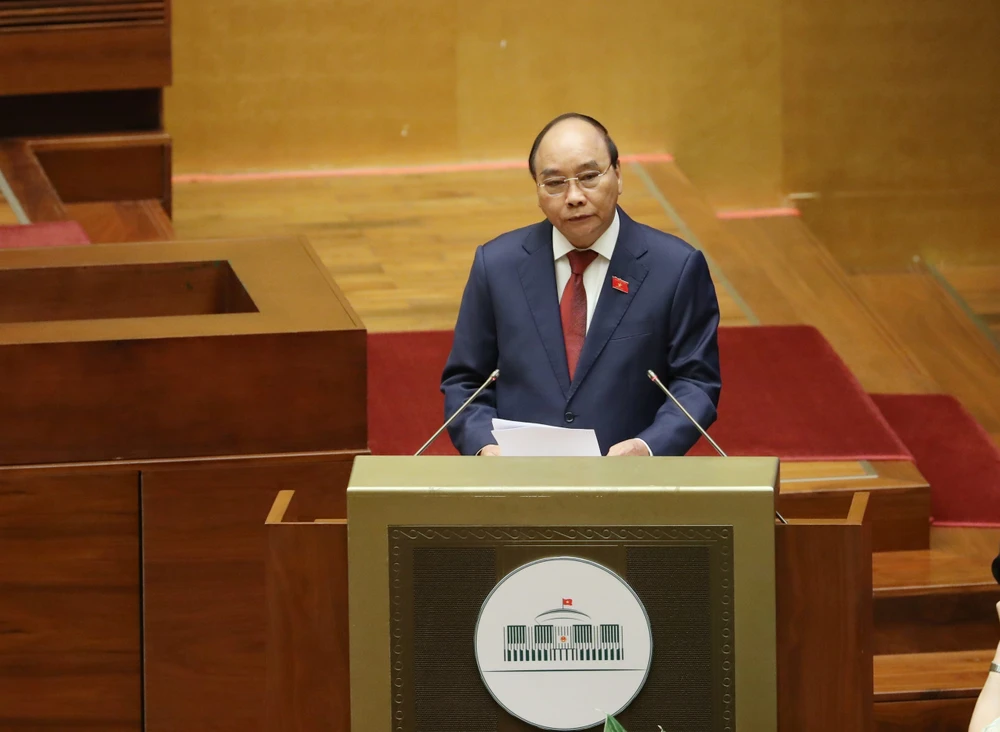 Chủ tịch nước Nguyễn Xuân Phúc phát biểu ngay sau khi tuyên thệ nhậm chức. Ảnh: QUANG PHÚC