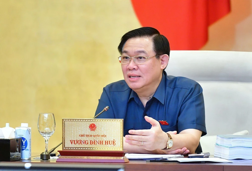 Chủ tịch Quốc hội Vương Đình Huệ cho ý kiến về dự thảo Luật Đất đai sửa đổi 