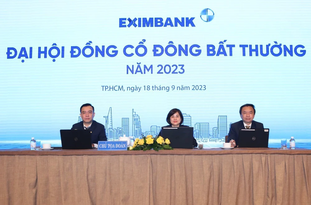 Eximbank bầu thêm 2 thành viên hội đồng quản trị tại Đại hội cổ đông bất thường sáng 18-9