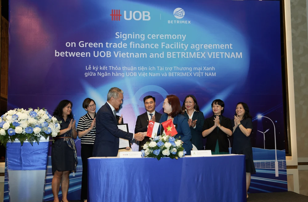  UOB Việt Nam ký kết thỏa thuận tài trợ thương mại xanh với Betrimex