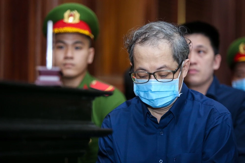 Bị cáo Nguyễn Minh Quân, cựu Giám đốc Bệnh viện TP Thủ Đức tại phiên tòa vào năm 2023.
