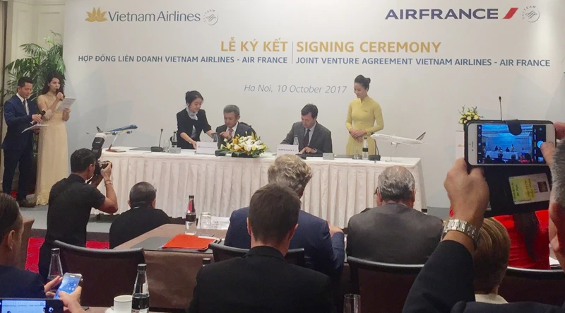 Lễ ký kết liên doanh giữa Vietnam Airlines và Air France