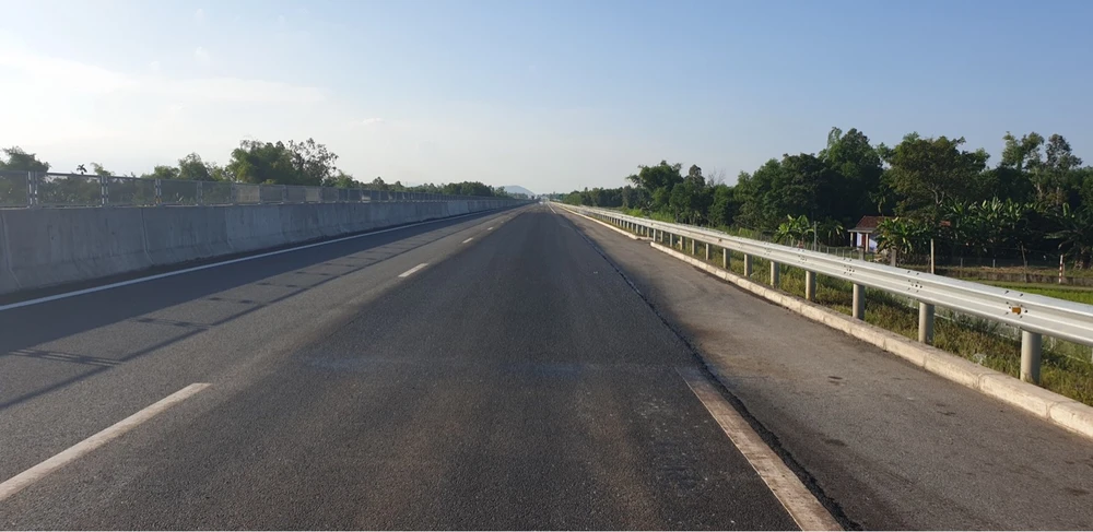 Đường cao tốc Đà Nẵng - Quảng Ngãi sau khi hoàn thành sửa chữa