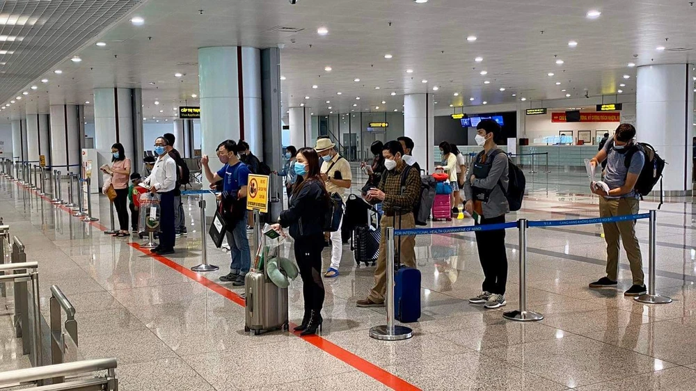 Thuê tư vấn nước ngoài làm quy hoạch sân bay thứ 2 của Hà Nội