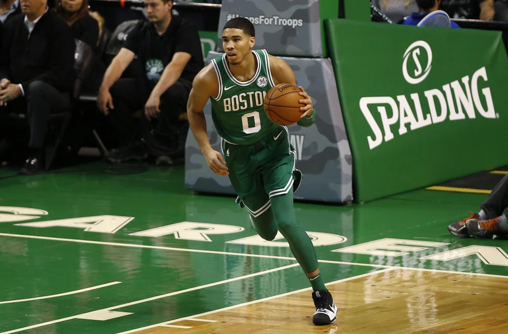 Bóng rổ NBA: Không có Irving, Celtics vẫn thắng
