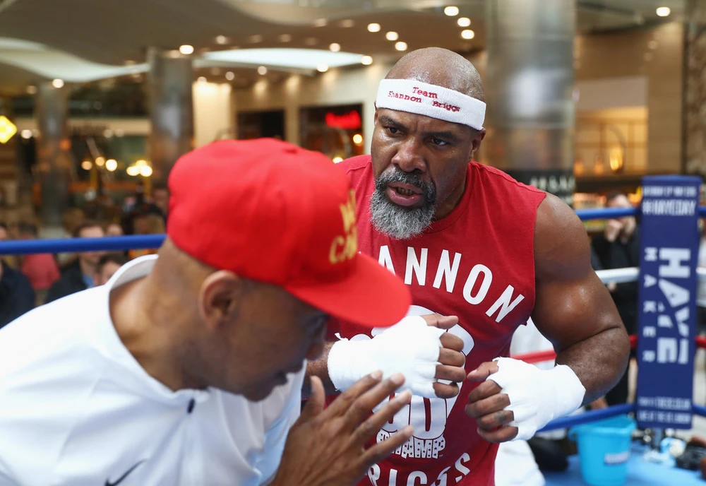 Shannon Briggs muốn trở thành nhà vô địch hạng nặng lớn tuổi nhất lịch sử