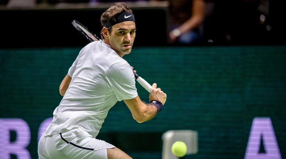 Federer thảnh thơi, rộng đường vào bán kết