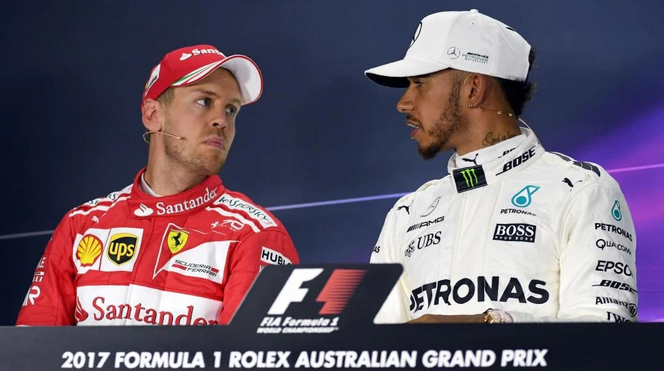 Lewis Hamilton (phải) và Sebastian Vettel sẽ tranh nhau ngôi VD9TG thứ 5