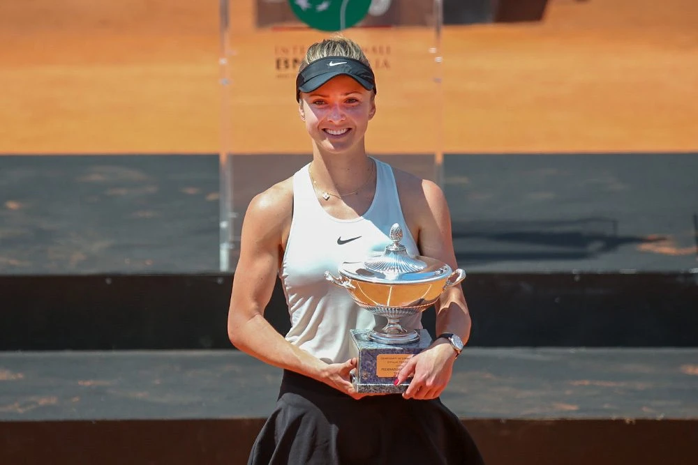 Elina Svitolina bảo vệ thành công danh hiệu Italian Open