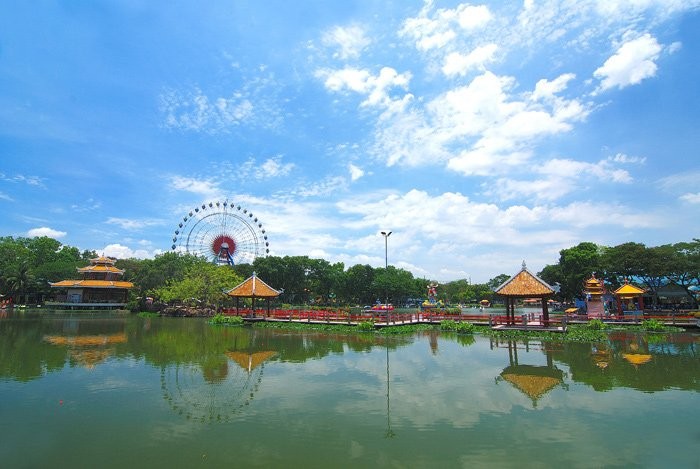 蓮潭文化公園（圖片來源：互聯網）