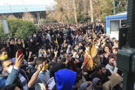 伊朗國內的遊行示威。