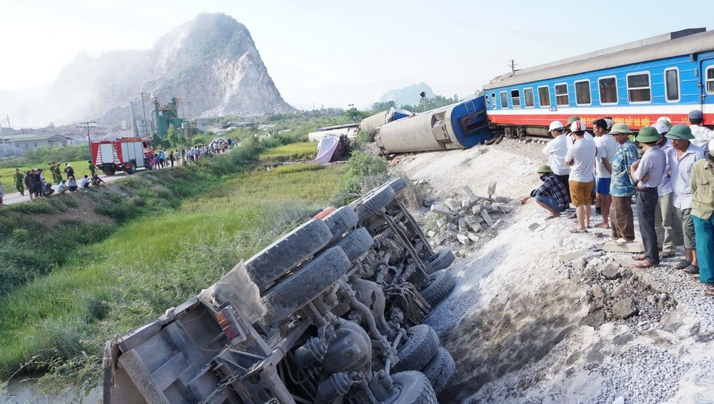 在清化省的鐵路事故現場。
