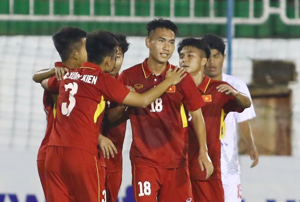 越南U19隊在比賽中。