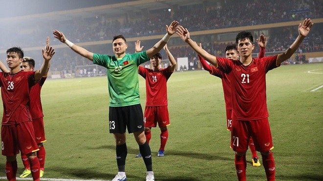 越南男足隊晉級鈴木盃東南亞足錦賽半決賽。