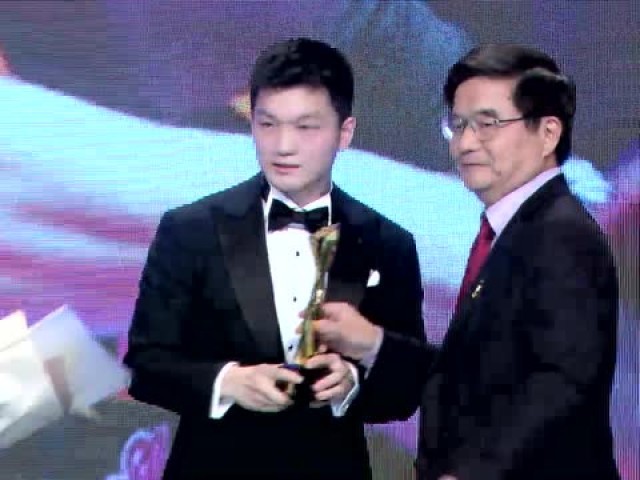樊振東首獲乒聯年度最佳獎。