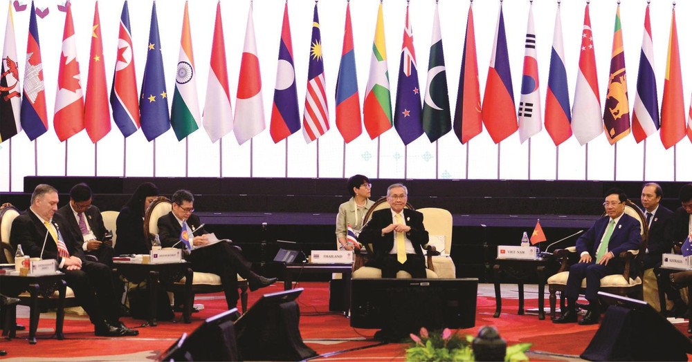 政府副總理范平明(右一)出席第二十六屆東盟地區論壇。