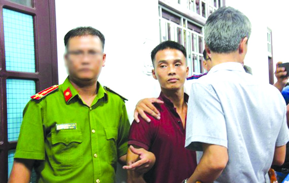 趙軍事被公安拘捕。