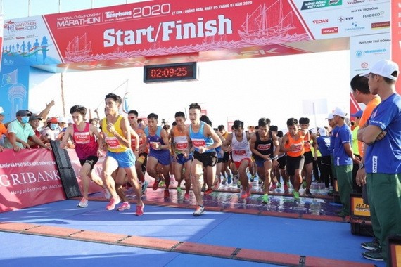 　　第六十一屆國家長跑和馬拉松錦標賽在李山島舉行。