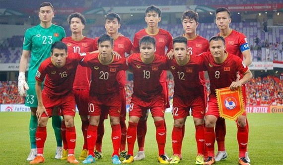 越南男子足球隊穩居世界前100名。