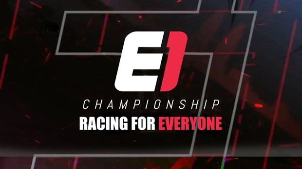 E1冠軍第一季模擬賽車比賽橫幅。 