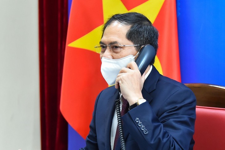 外交部長裴清山昨(28)日與美國外交官安東尼‧布林肯互通電話。