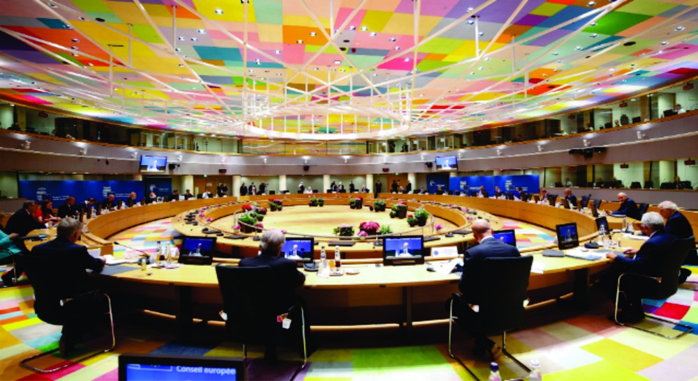 在比利時布魯塞爾的歐盟總部拍攝的歐盟夏季峰會現場。