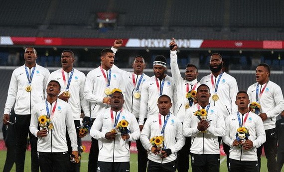 東京奧運會７人制橄欖球男子決賽，斐濟隊27-12擊敗新西蘭隊贏得了金牌。