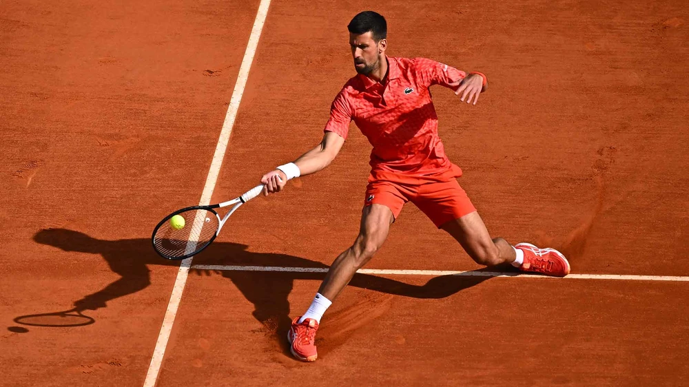 Djokovic mở màn mỹ mãn ở Monte Carlo Masters