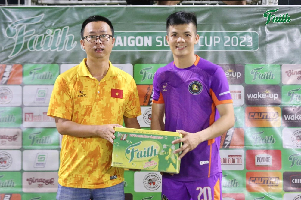 Ông Đặng Văn Thành - Trưởng BTC giải bóng đá 7 người - Tranh cúp Nước thể thao Faith 2023. Ảnh: THANH ĐÌNH