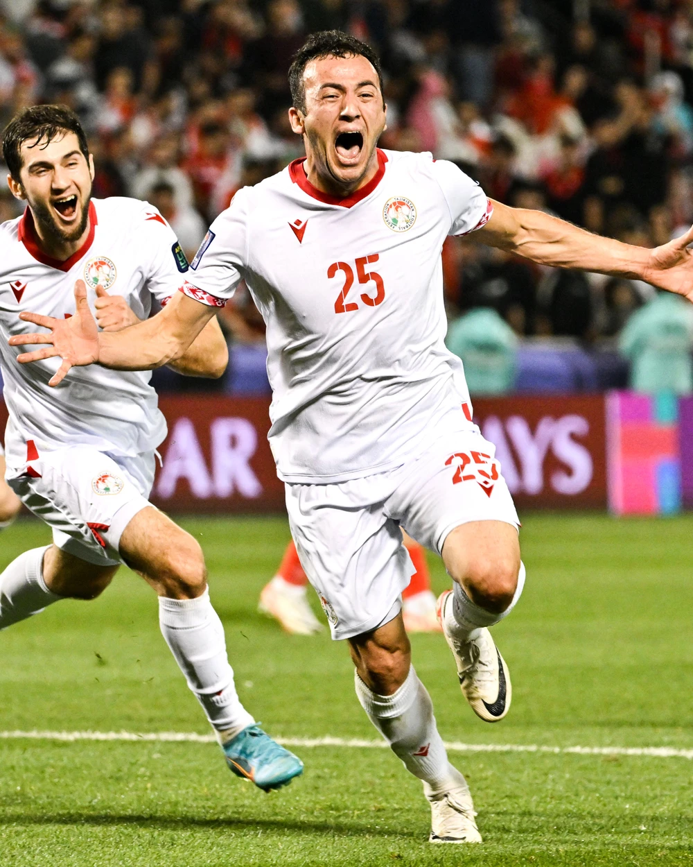 Asian Cup 2023: “Tân binh” Tajikistan và giấc mơ to lớn vừa trở thành sự thật!- Ảnh 2.