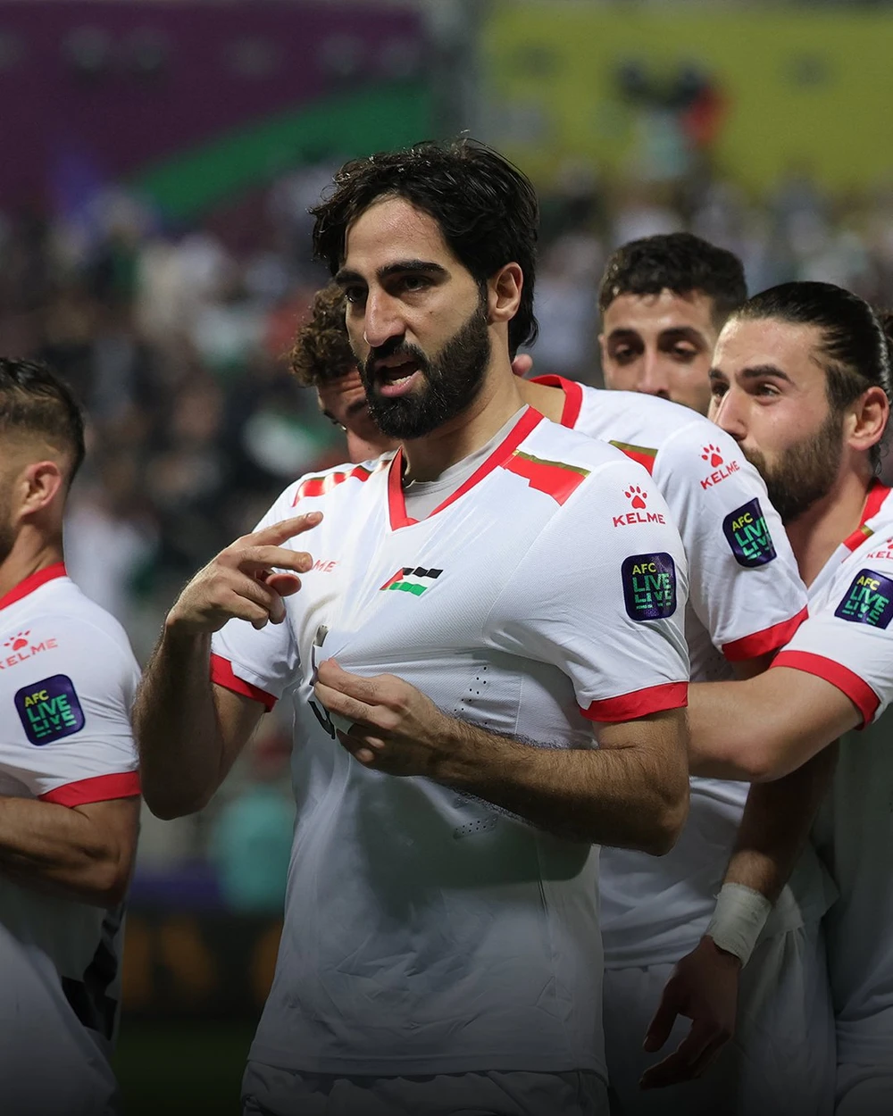 Asian Cup 2023: Tuyển Palestine hoàn thành lời hứa với người dân ở quê nhà - sau chiến thắng lịch sử- Ảnh 3.